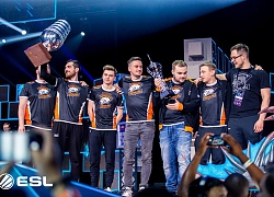 Dota 2: VP xin rút khỏi DOTA Summit 11, iG lỡ ESL One Hamburg do visa