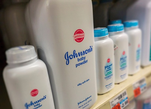 Thu hồi lô phấn rôm Johnson & Johnson không an toàn