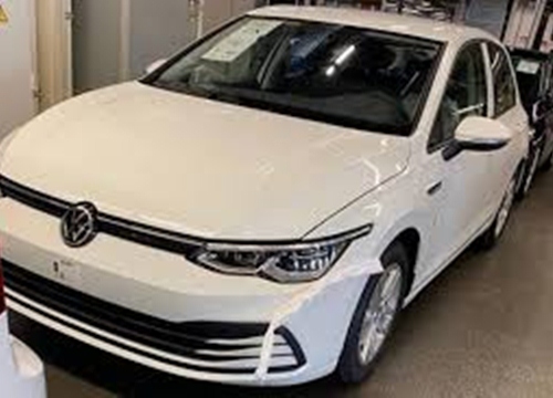 Xe bán chạy nhì thế giới Volkswagen Golf lộ nội, ngoại thất đời mới gây nhiều tranh cãi