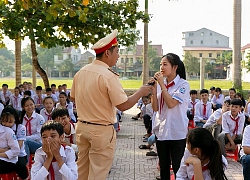 Tuyên truyền ý thức tham gia giao thông cho học sinh, sinh viên