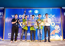 3 sinh viên năm thứ nhất Đại học Công nghệ giành giải Nhất cuộc thi lập trình Code War 2019