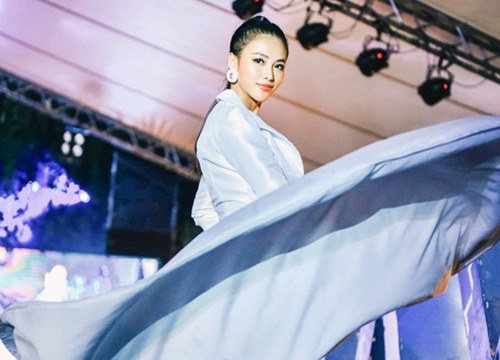 Phương Khánh tỏa sáng như nữ thần khi trình diễn thời trang cùng dàn người đẹp Miss Earth