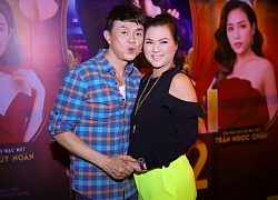 Vợ Chí Tài từ Mỹ cất công về Việt Nam ủng hộ liveshow của chồng