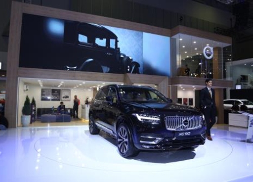 Volvo XC90 2020 ra mắt Triển lãm Ô tô Việt Nam có giá 3,99 tỷ đồng