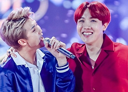 Đồng đội có tâm như J-Hope (BTS): Nhờ tinh ý mà cứu nguy RM khỏi tai nạn nguy hiểm trên sân khấu