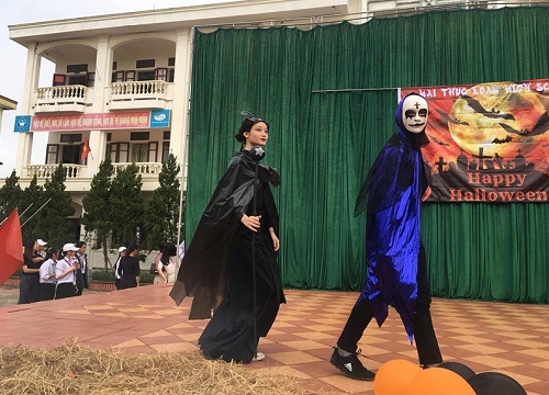 'Rùng mình' với màn cosplay nhân dịp Halloween chẳng khác gì phim kinh dị của teen Hà Tĩnh