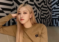 Đâu chỉ có Jennie và Lisa, cô nàng Rosé cũng có thành tích sold out đáng nể, diện món nào là món đó bán sạch trơn