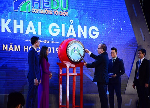 Hơn 3.000 tân sinh viên Trường Đại học Văn Hiến bước vào năm học mới