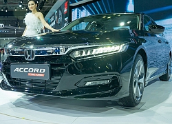 Giá đắt nhất phân khúc, Honda Accord mới tiếp tục ế dài?