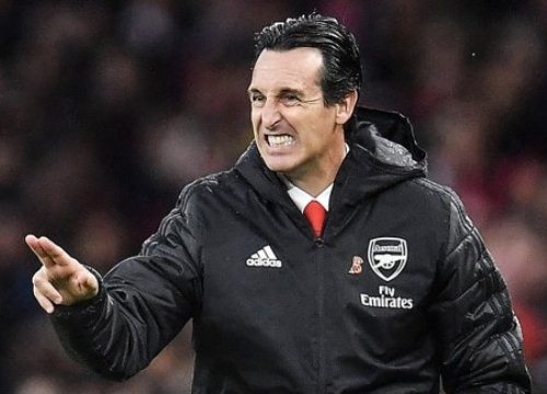 Emery: "Hòa Wolves tệ thật, nhưng chúng tôi muốn chơi chiến thuật như thế"