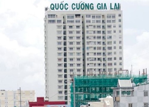 Quốc Cường Gia Lai thoái vốn bến du thuyền, vay nợ hàng trăm tỉ đồng từ cổ đông