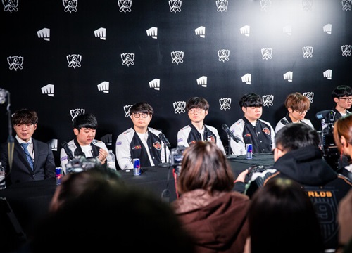 SKT Faker: "Tôi và SKT sẽ cố gắng để phục thù G2 trong lần gặp tiếp theo"