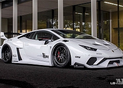 "Bộ cánh" Liberty Walk của Lamborghini Huracan đắt ngang siêu xe