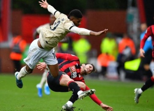 "Solskjaer thất hứa, cậu ấy chẳng phải người duy nhất không vui"