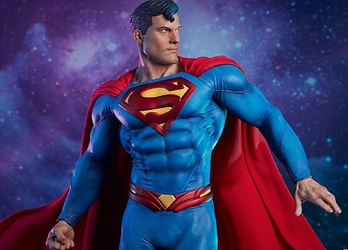 Superman - siêu anh hùng sở hữu sức mạnh thần thánh