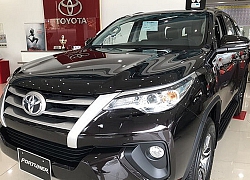 SUV 7 bán chạy Toyota Fortuner đang giảm giá mạnh tới 115 triệu đồng tại Việt Nam