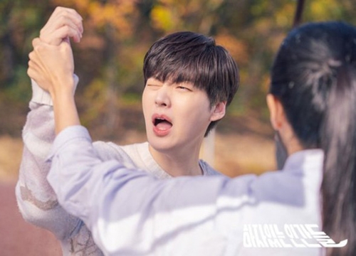 "Love with Flaws" của Ahn Jae Hyun rating khởi đầu lẹt đẹt, netizen Hàn thẳng thừng: "Thật là thảm họa!"