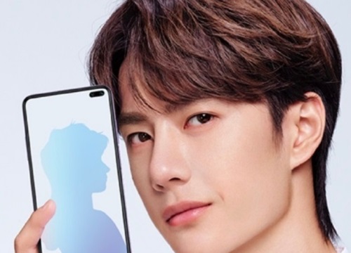 Redmi K30 lộ ảnh render với thiết kế mặt trước tựa như Galaxy S10 plus, còn mặt lưng bạn thấy giống máy nào?