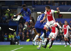 5 điểm nhấn Chelsea 4-4 Ajax: Tinh thần Super Frankie; Song tấu tuyến giữa