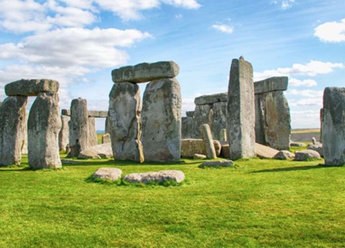 Các nhà khảo cổ tìm thấy bằng chứng những người xây dựng bãi đá cổ Stonehenge