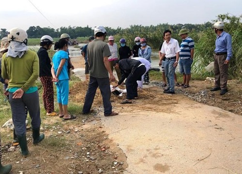 Chính quyền địa phương cấm đò 'vô cảm', người dân liều mình lội sông chết đuối thương tâm