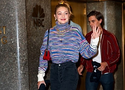 Gigi Hadid đáp trả fan chê mình ăn mặc không khoe da thịt