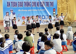 Hơn 600 học sinh miền biển được tuyên truyền Luật Giao thông đường bộ