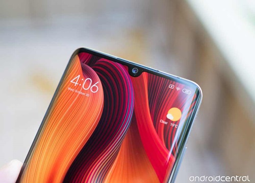 So sánh Xiaomi Mi Note 10 và OnePlus 7T: Mèo nào cắn mỉu nào?