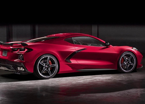 Sự thật về khả năng tăng tốc gây sốc của Chevrolet C8 Corvette Stingray