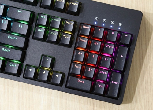 Cận cảnh E-Dra EK3104 RGB: Bàn phím cơ chỉ 850k đã đèn đóm lập lòe, hiệu ứng đầy đủ