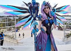 Dân tình say đắm với bản cosplay Mercy trên Instagram