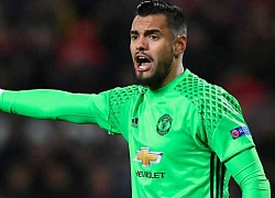 MU khó nghĩ, giật mình Romero áp đảo De Gea