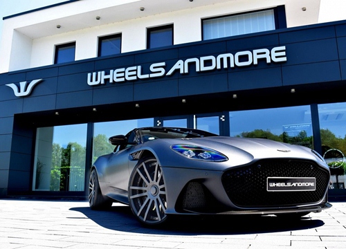 Ngắm nghía bản độ Aston Martin DBS Superleggera 818 mã lực với giá 7,3 tỷ VNĐ