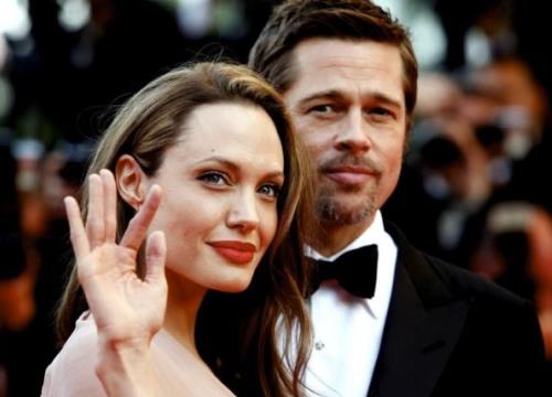 Rộ tin Brad Pitt nơm nớp lo sợ vì Angelina Jolie sắp tung clip gây sốc về thú vui tình dục thác loạn của 2 người