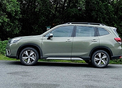 Subaru Forester 2019 tiếp tục giảm giá 'kịch sàn', xuống mốc 900 triệu đồng