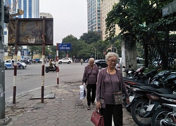 'Cậu ta dùng súng cao su bắn vào đầu và ngực tôi'