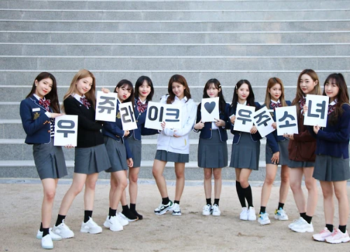 "IZ*ONE phiên bản 2.0" thông báo tái xuất lần 3 năm 2019, liệu có vượt thành tích của Red Velvet và GFRIEND?