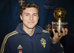 Lindelof đoạt &#8220;Quả bóng Vàng&#8221; Thụy Điển: Ibrahimovic &#8220;dỗi&#8221;, sẽ không về lại MU?