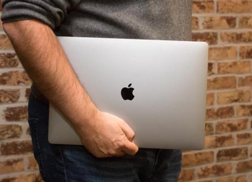 MacBook Pro bản 6.000 USD cấu hình ra sao?