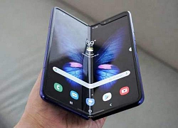 Samsung Galaxy Fold tiếp tục cháy hàng tại Trung Quốc lần thứ hai