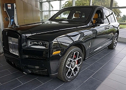 Rolls-Royce Cullinan Black Badge chốt giá hơn 37 tỷ đồng - SUV siêu sang cho đại gia trẻ Việt Nam