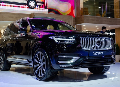 SUV hạng sang tầm giá 4 tỷ, chọn Volvo XC90 hay Mercedes-Benz GLE?