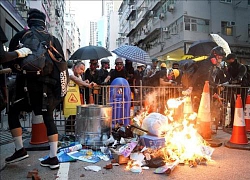 Biểu tình bạo lực tiếp diễn tại Hong Kong