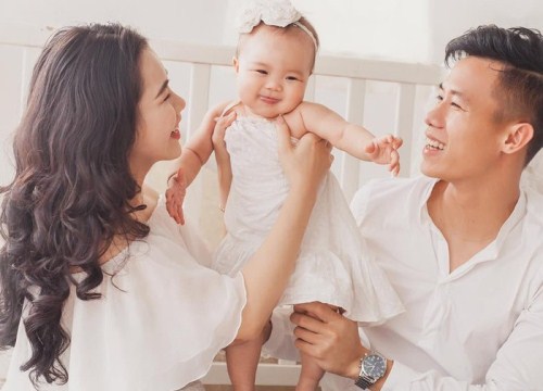 Đâu chỉ xinh, vợ Quế Ngọc Hải còn là cô gái vàng trong làng 'cơ hội'