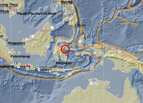 Động đất mạnh 7,1 richter, Indonesia ban bố cảnh báo sóng thần