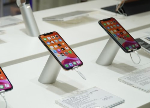 iPhone 11 Pro bán ế, giá xuống thấp hơn cả Hong Kong, Singapore