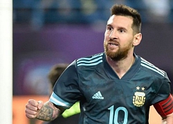 Messi yêu cầu HLV Brazil im lặng bằng cử chỉ thách thức