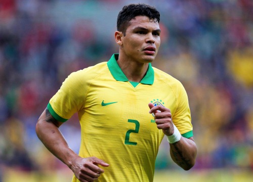 Thiago Silva: 'Messi lúc nào cũng giở cái thói này trước trọng tài'