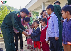 Ấm tình quân dân nơi biên giới Mường Nhé Điện Biên