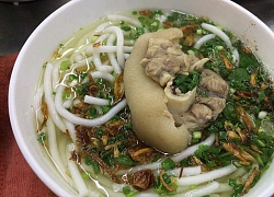 Bánh canh sợi đục Trà Vinh 'níu chân' thực khách Sài Gòn